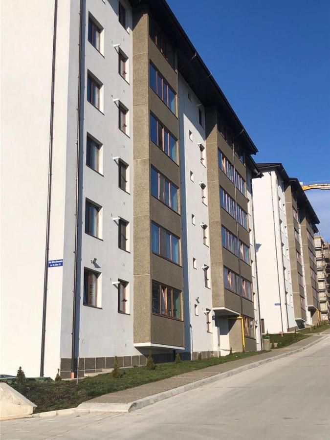 Ilinca-Zgatia Lägenhet Piatra Neamţ Exteriör bild